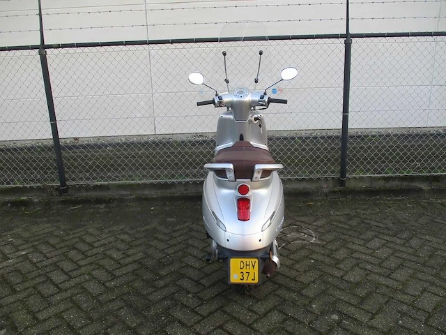 Peugeot - bromscooter - django heritage - scooter - afbeelding 10 van  11