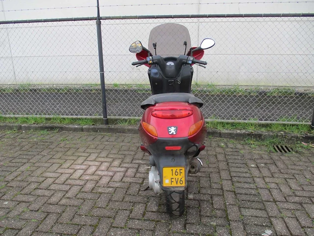 Peugeot - bromscooter - elyseo 2 tact - scooter - afbeelding 11 van  12
