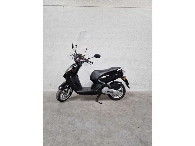Peugeot - bromscooter - kisbee 4t - 45km - afbeelding 2 van  6