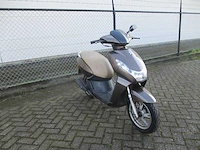Peugeot - bromscooter - kisbee 4t - scooter - afbeelding 7 van  11