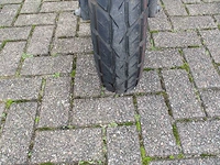 Peugeot - bromscooter - kisbee 4t black edition - scooter - afbeelding 5 van  10
