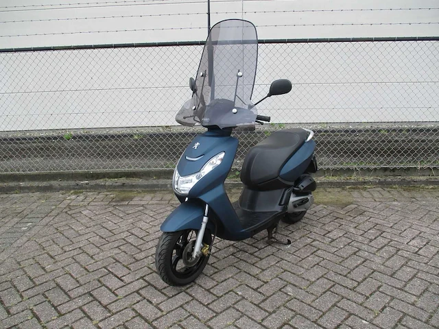 Peugeot - bromscooter - kisbee rs injectie - scooter - afbeelding 4 van  11