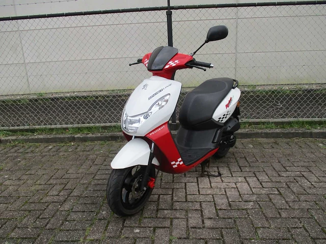 Peugeot - bromscooter - kisbee rs sport line - scooter - afbeelding 4 van  11