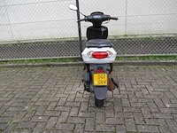 Peugeot - bromscooter - kisbee rs sport line - scooter - afbeelding 10 van  11