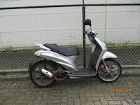 Peugeot - bromscooter - looxor 2 tact - scooter - afbeelding 5 van  10