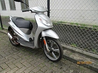 Peugeot - bromscooter - looxor 2 tact - scooter - afbeelding 6 van  10