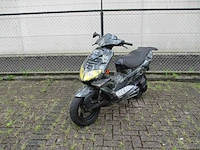 Peugeot - bromscooter - speedfight 2 camouflage l.c. 2 tact - scooter - afbeelding 3 van  10