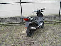 Peugeot - bromscooter - speedfight 2 camouflage l.c. 2 tact - scooter - afbeelding 7 van  10