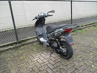 Peugeot - bromscooter - speedfight 2 camouflage l.c. 2 tact - scooter - afbeelding 9 van  10