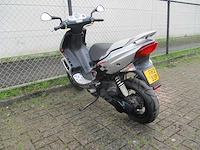 Peugeot - bromscooter - speedfight 2 silver sport l.c. 2 tact - scooter - afbeelding 3 van  13