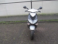 Peugeot - bromscooter - speedfight2 a.c. 2 tact - scooter - afbeelding 5 van  11