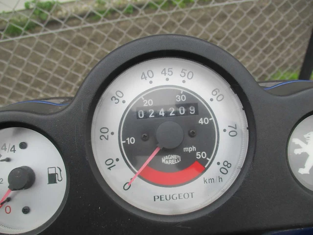 Peugeot - bromscooter - speedfight2 a.c. 2 takt! - scooter - afbeelding 3 van  11