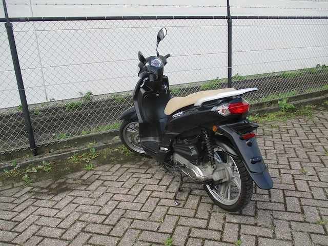 Peugeot - bromscooter - tweet - scooter - afbeelding 2 van  11