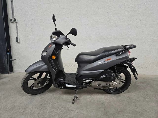 Peugeot - bromscooter - tweet rs - 4t 45km uitvoering djf55s - afbeelding 1 van  7