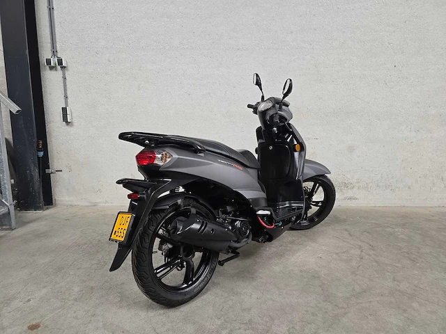 Peugeot - bromscooter - tweet rs - 4t 45km uitvoering djf55s - afbeelding 5 van  7