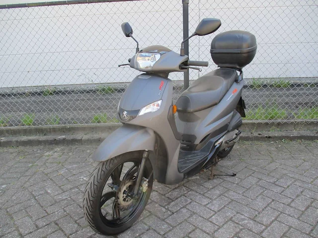 Peugeot - bromscooter - tweet rs - scooter - afbeelding 4 van  11