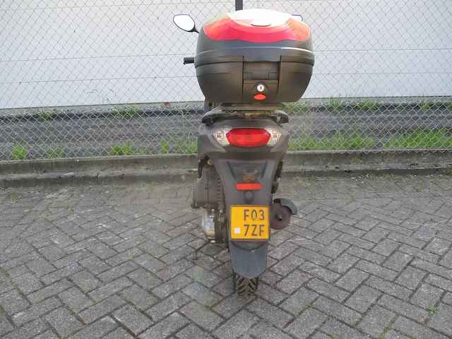 Peugeot - bromscooter - tweet rs - scooter - afbeelding 10 van  11