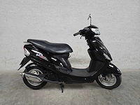 Peugeot - bromscooter - v-clic - 4t 45 km uitvoering d377fn - afbeelding 2 van  7