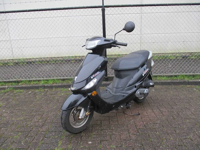 Peugeot - bromscooter - v-clic - scooter - afbeelding 2 van  9