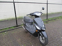 Peugeot - bromscooter - v-clic - scooter - afbeelding 4 van  9