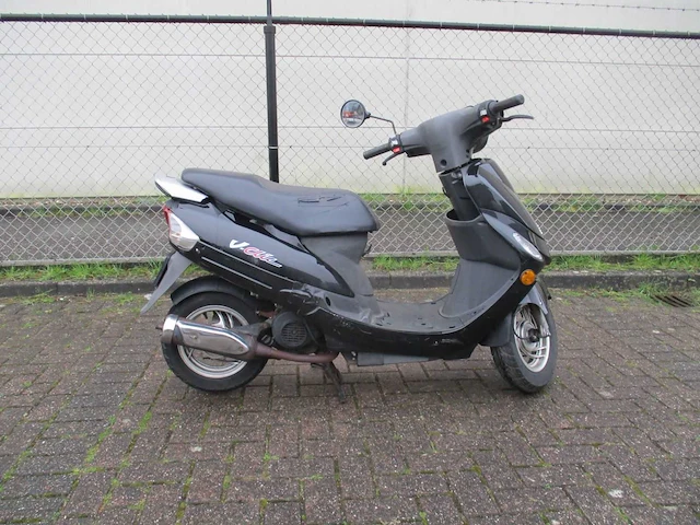Peugeot - bromscooter - v-clic - scooter - afbeelding 5 van  9