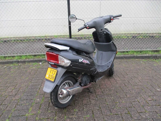 Peugeot - bromscooter - v-clic - scooter - afbeelding 6 van  9