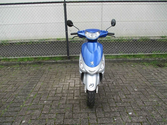 Peugeot - bromscooter - v-clic - scooter - afbeelding 3 van  9
