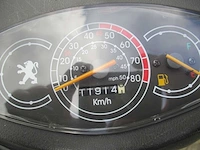 Peugeot - bromscooter - v-clic - scooter - afbeelding 9 van  9