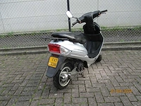 Peugeot - bromscooter - v-clic silver sport - scooter - afbeelding 9 van  11