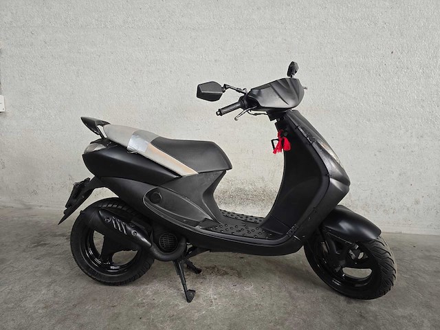 Peugeot - bromscooter - viva city - 45km uitvoering 81fsg8 - afbeelding 2 van  8