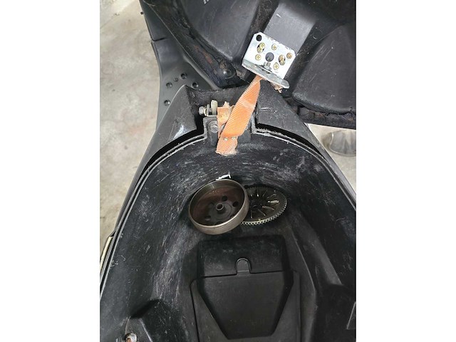 Peugeot - bromscooter - viva city - 45km uitvoering 81fsg8 - afbeelding 7 van  8