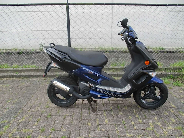 Peugeot - bromscooter 2 takt - speedfight2 a.c. - scooter - afbeelding 6 van  11