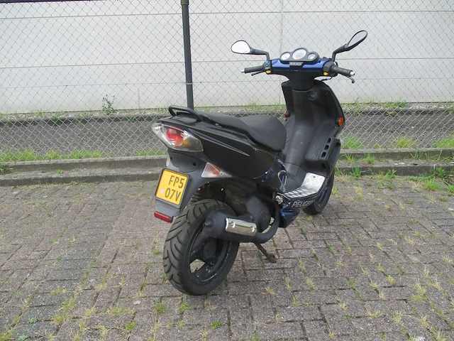 Peugeot - bromscooter 2 takt - speedfight2 a.c. - scooter - afbeelding 7 van  11