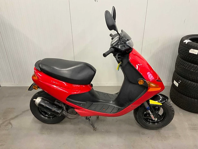 Peugeot - buxy - bromscooter - afbeelding 8 van  10