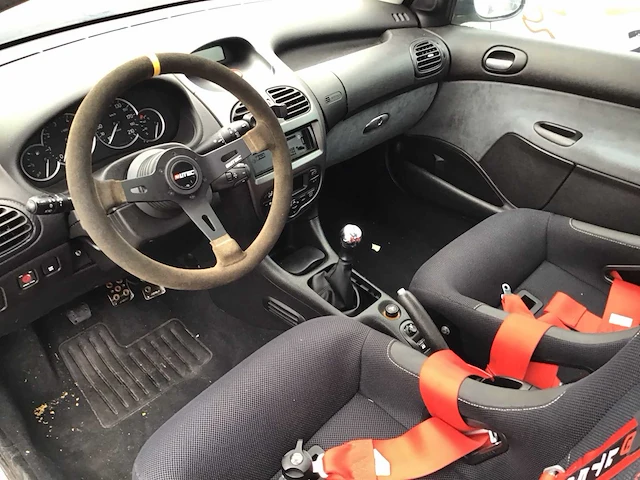 Peugeot - circuitauto 2x - 2.0-16v gti - personenauto (2x) - afbeelding 10 van  24