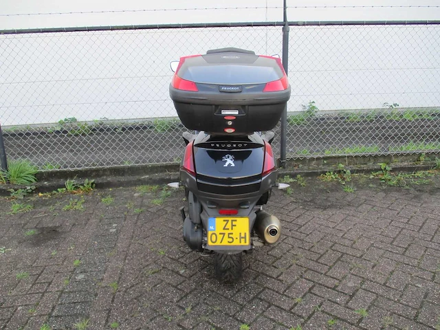 Peugeot - driewieler motorscooter - metropolis rs 400i - motorfiets - afbeelding 4 van  15
