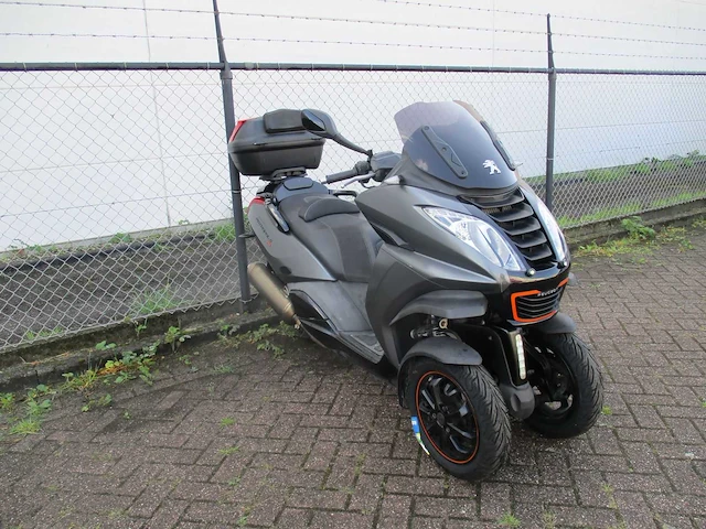 Peugeot - driewieler motorscooter - metropolis rs 400i - motorfiets - afbeelding 13 van  15