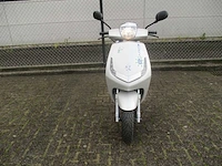 Peugeot - e-bromscooter - new viva city - e-scooter - afbeelding 6 van  12