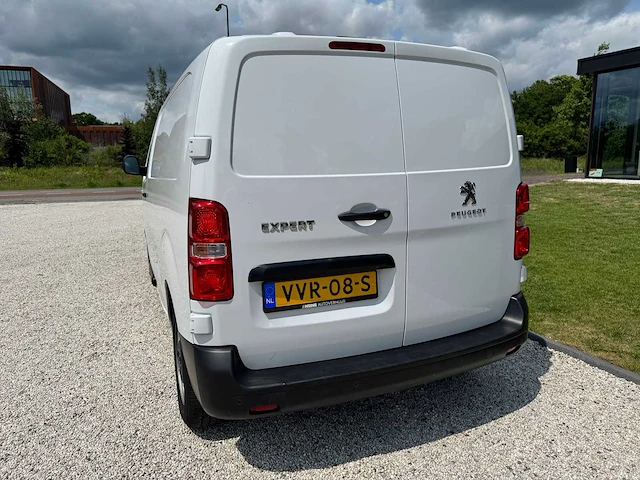 Peugeot - expert - 1.5 bluehdi 120 s&s - vvr-08-s - 2023 - afbeelding 22 van  26