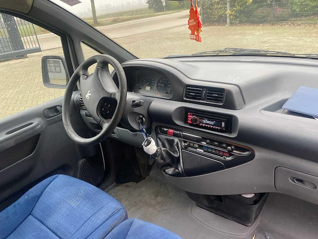 Peugeot - expert - 220c 1.9d avantage - car - afbeelding 3 van  20