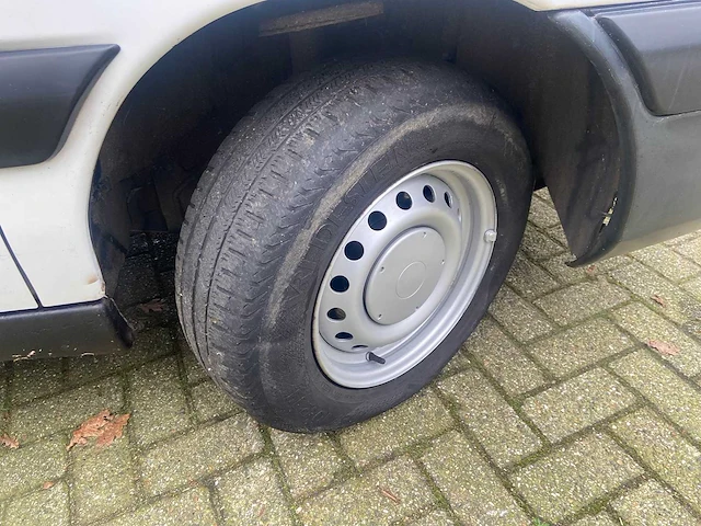 Peugeot - expert - 220c 1.9d avantage - car - afbeelding 19 van  20