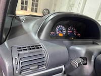 Peugeot - expert - 220c 2.0-16v 9 persoons- 30-pt-vt - afbeelding 4 van  17