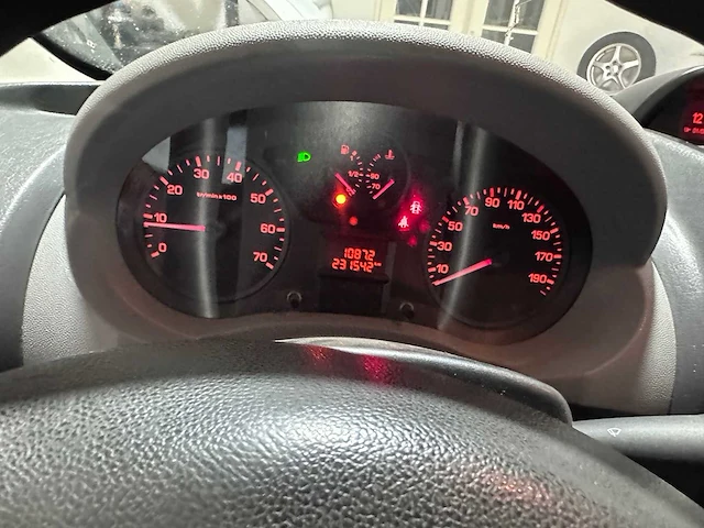 Peugeot - expert - 227 2.0 hdi l1h1 p+ - 9-vtk-36 - afbeelding 16 van  16
