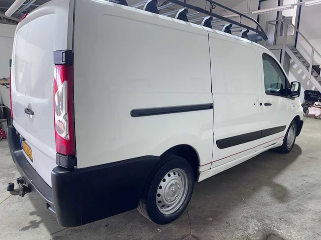 Peugeot - expert - 229 2.0 hdi l2h1 p+ - 6-vxj-62 - afbeelding 11 van  16