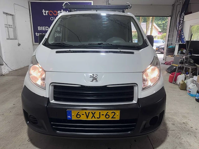 Peugeot - expert - 229 2.0 hdi l2h1 p+ - 6-vxj-62 - afbeelding 13 van  16