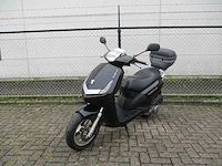 Peugeot - motorscooter - new viva city 125 - motorfiets - afbeelding 2 van  9