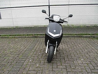 Peugeot - motorscooter - new viva city 125 - motorfiets - afbeelding 3 van  9