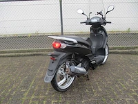 Peugeot - motorscooter - tweet 125 - motorfiets - afbeelding 9 van  11
