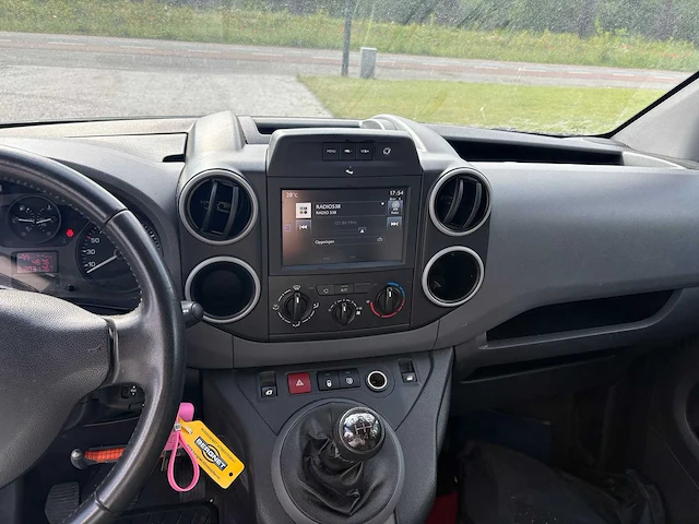 Peugeot - partner - 120 1.6 bluehdi l1pr - vr-855-h - 2015 - afbeelding 8 van  22