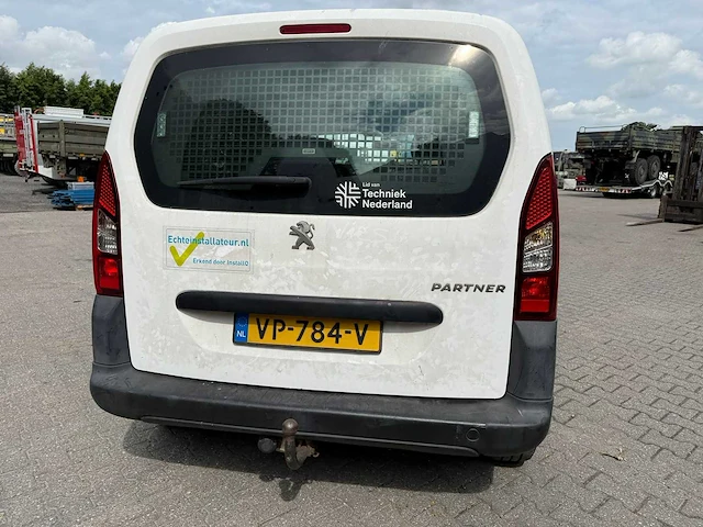 Peugeot - partner - 122 1.6 hdi l1 xr - bedrijfswagen - afbeelding 18 van  21